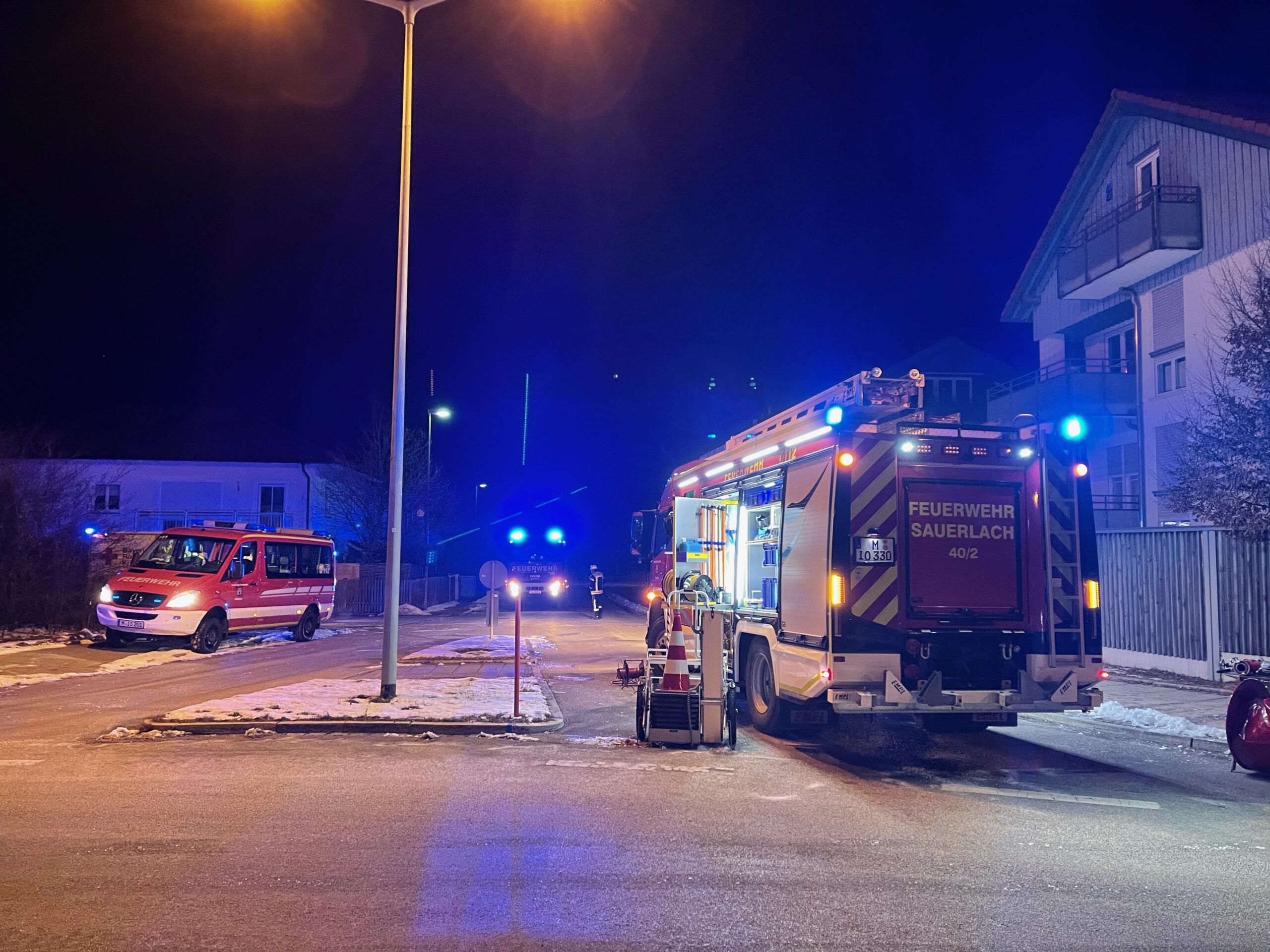 Brand auf Balkon Freiwillige Feuerwehr Sauerlach